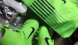 刺客最新配色爆料,揭秘最新配色爆料，炫酷视觉盛宴即将来袭！